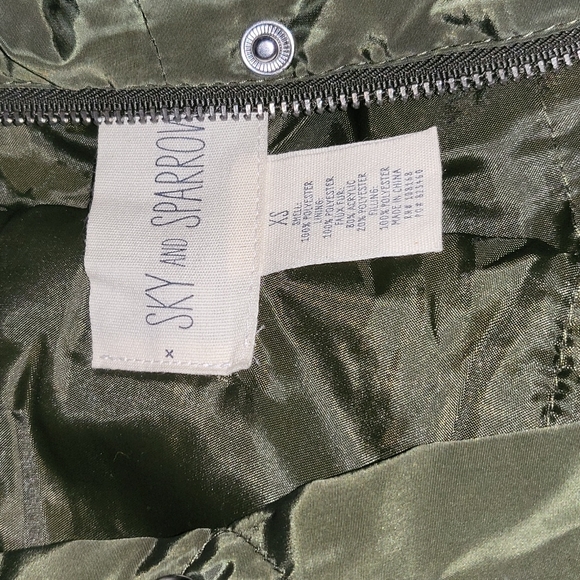 Sky n sparrow windbreaker with fur hood 😍 - Picture 6 of 8